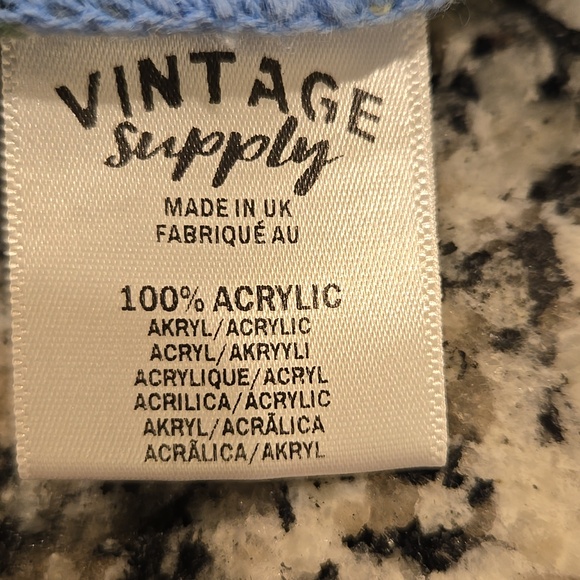 VINTAGE SUPPLY SPLIT NECK FLORAL CARDIGAN .SIZE SMALL. MADE IN THE U.K. FLOWERS - Picture 7 of 13